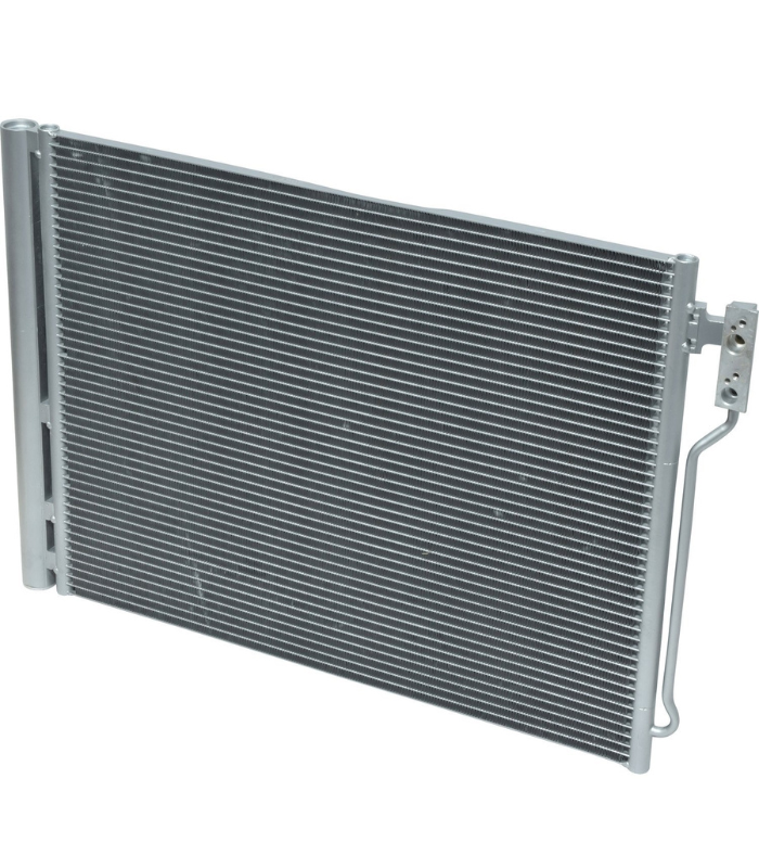 Condensador de Aire Acondicionado para autos BMW modelo 528i (2012-2016)