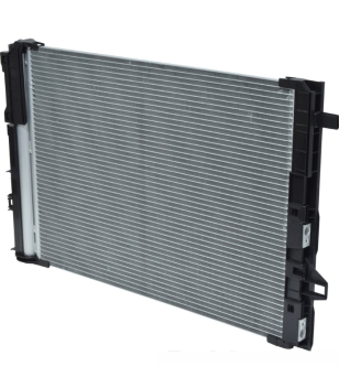 Condensador de Aire Acondicionado para autos Mercedes-Benz CLA250, GLA180 y GLA250